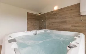 Smukt hjem i Radeki Polje med sauna - Image 5