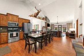 Private Hot Tub! Arcade in home w/ Pool Table! - Image 4
