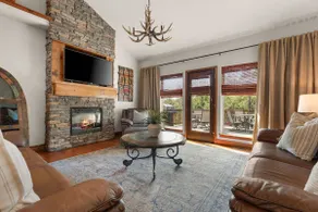 Private Hot Tub! Arcade in home w/ Pool Table! - Image 2