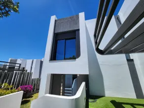 Nº43-Luxury Corner Townhouse-Med utsikt över golfbanan - WIFI-Pool-A / C-R1284 - Image 2