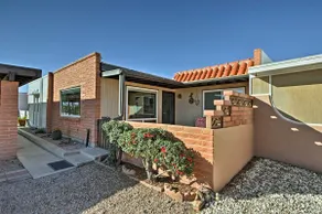 Green Valley Townhome w/ Patio & Resort Amenities - Image 3