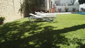 Very quiet villa with garden and pool to relax - Image 2