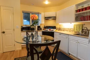 Kelli Creek Cottage with a View - 10% OFF ON TOURS - Image 5