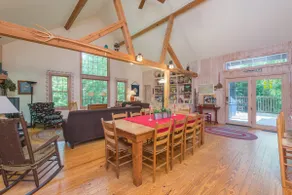 Sugarhaus | Deck, Gas Grill & 5 Min. to Black Mtn! - Image 4