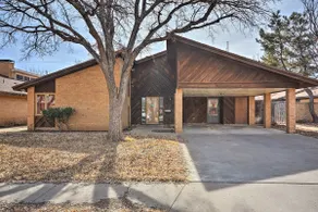 Lubbock Townhome w/ Grill Near TTU & Downtown! - Image 3