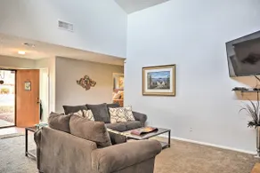 Lubbock Townhome w/ Grill Near TTU & Downtown! - Image 5