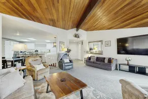 Fantastic 5BR Lakeview - Private Pool - Hot Tub - Image 4
