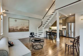 Modern Luxury In Old Town - Sleeps 4 - Image 5