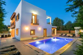 Sover 12/14 i Ibiza by med privat pool og WiFi. Gå til Talamanca Beach! - Image 4