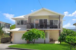 Beach Club 2, 5 Gowing Street - Image 3