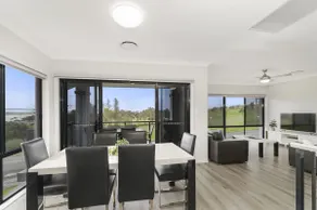 Dolphin Court 1, 1 Gowing Street - Image 5