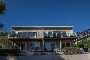 Quarterdeck Apartment - Image 4