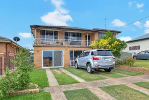 Coal d' Vine VIEW - Cessnock NSW: FREE WiFi - Swimming Pool - Netflix - Stan - Apple TV - Wineries - Concerts - Hunter Valley Gardens & Zoo - Coal d' Vine VIEW - Cessnock NSW: FREE WiFi - Swimming Pool - Netflix - Stan - Apple TV - Wineries - Concert - Image 2
