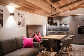 Sr, Top 20 - Ap. 67 m² with 2 bedrooms, balcony 9 m² incl. kitchen - Image 3