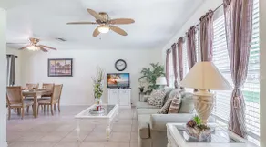 Cape Coral Ferienhaus mit nach Süden gerichteter Poolheizung - Image 3