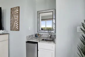 Corner 3BR + Bunk Room at The Wharf • Sleeps 10 - Image 5