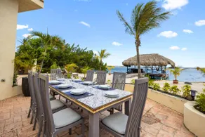 Amazing Sunsets! Beachfront 4BR w/ Pier, Kayaks - Image 3