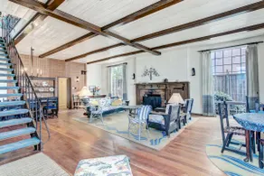 Right on the sand! Oceanfront Historic Retreat - Image 4