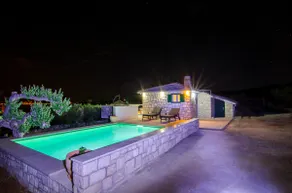 Charmante maison de vacances avec barbecue, terrasse et piscine | Vue mer - Image 4