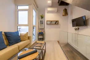 Skyline Triplex - Deux Chambres Appartement, Couchages 4 - Image 2