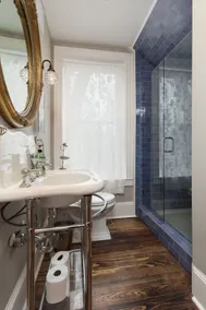 Historic Luxury. 7 Lux King Beds. Walk to DT. - Image 5