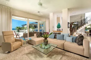 Exquisite Hilltop Villa with Luxurious Modern Design, Sweeping Ocean Views & Sparkling Infinity Pool - Image 4