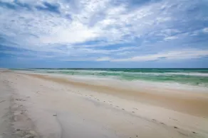 Destin Townhome w/ Balcony - Walk to the Beach! - Image 2