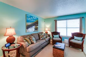 Destin Townhome w/ Balcony - Walk to the Beach! - Image 5