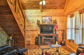 Log Cabin w / Great Yard-2 Meilen zum Lake Hamilton! - Image 4
