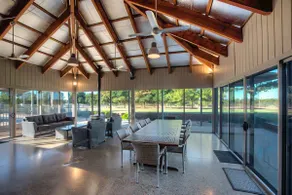 Luxury Vineyard Estate | Pool | 5 Bedrooms - Image 4
