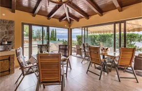 Awesome apartment in Moscenicka Draga with WiFi - Image 3