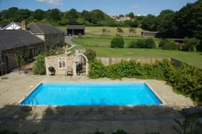 Bowden Lodge - Image 2