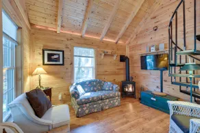 Loft Cabin w / udendørs Patio-Near Acadia Nat'l Park! - Image 4