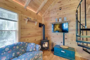 Loft Cabin w / udendørs Patio-Near Acadia Nat'l Park! - Image 5