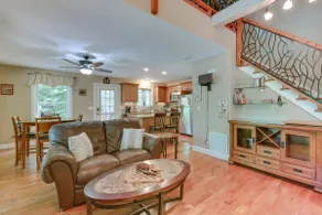 Mysigt Old Forge Home w / 2 Porches, Fire Pit, Hot Tub - Image 5
