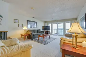 Lincoln City Condo: Pool Access, Walk to Beach! - Image 4