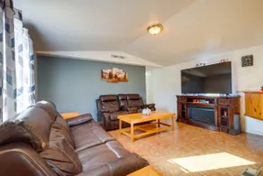 Charming Santa Rosa Home w/ Mountain Views & Porch - Image 4