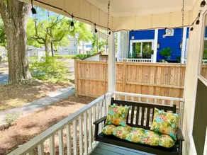 Perfect Downtown Home - Image 4