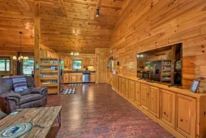 Hyggelig Ellijay Cabin w / Hot Tub & Game Room! - Image 5
