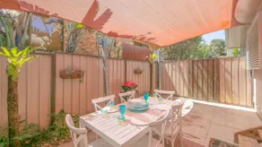Yamba Daze Sunset - Walk to the pet-friendly beach from your pet-friendly stay - Image 2