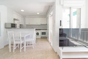 ApartUP Canet Beachfront House - Image 5