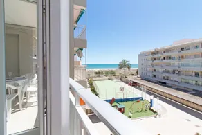 ApartUP Canet Beachfront House - Image 2