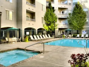 Downtown Condo by the Convention Center - Image 4