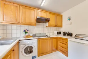 1 Bed in Ilfracombe oc-n2052 - Image 2