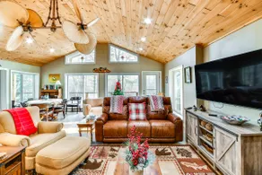 Pool & Golf Club! Riverfront Retreat in Newland - Image 5
