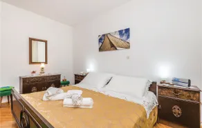 2 Bedroom Amazing Apartment In Lovran - Image 4
