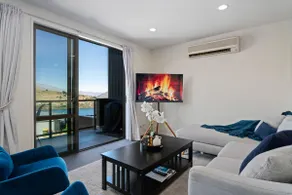 Goldfield Holiday Home - Image 4