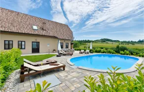 Nice Home in Krasic With Sauna, Wifi and Outdoor Swimming Pool - Image 2
