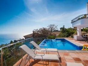 Villa,Whirlpool,Pool,Sauna und herrlicher Aussicht - Image 3