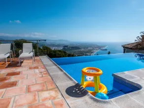 Villa,Whirlpool,Pool,Sauna und herrlicher Aussicht - Image 4